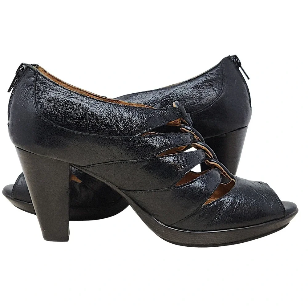 Indigo Clarks Heels 8M Wom Pumps Black Leather Strappy Peep Toe Retro Whimsigoth